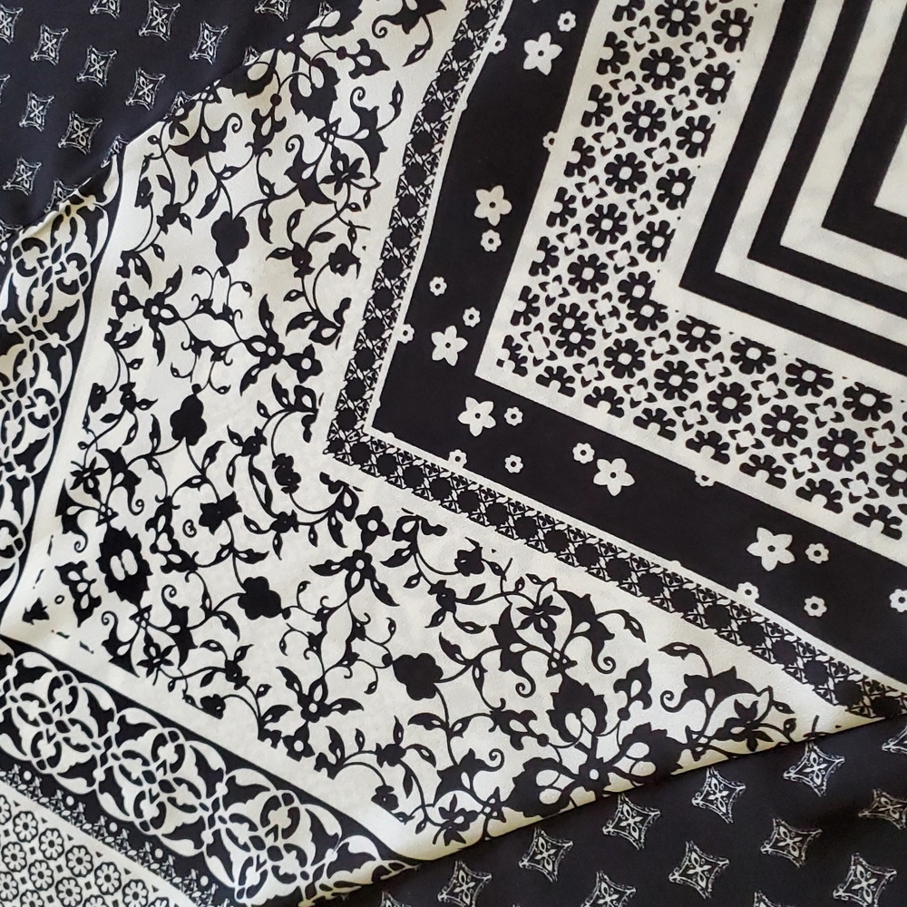 Xhilaration Small Black White Sleeveless Shift Dress Bandana Patchwork Print - Picture 6 of 9